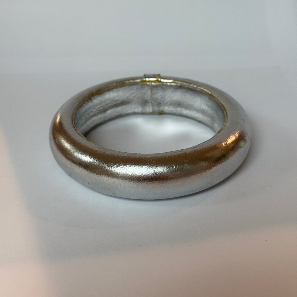 Ted Rossi 3/4"  Silver Leather Bangle Bracelet